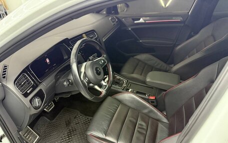 Volkswagen Golf GTI VII, 2018 год, 2 875 000 рублей, 9 фотография