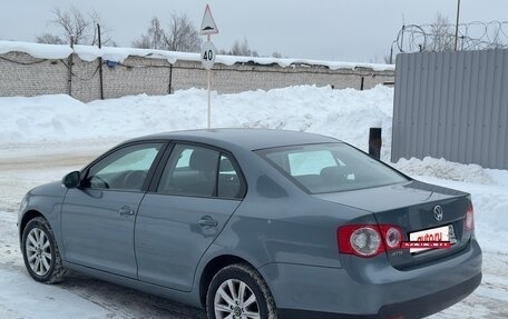 Volkswagen Jetta VI, 2009 год, 599 000 рублей, 8 фотография