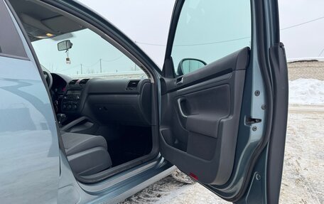 Volkswagen Jetta VI, 2009 год, 599 000 рублей, 20 фотография