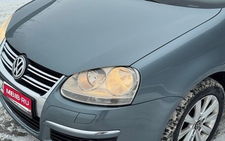 Volkswagen Jetta VI, 2009 год, 599 000 рублей, 21 фотография