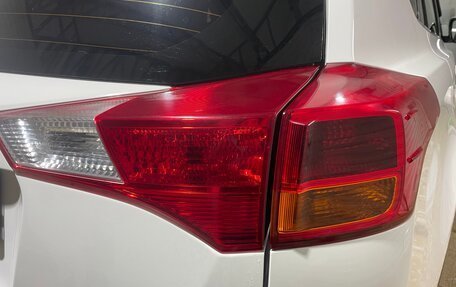 Toyota RAV4, 2012 год, 1 680 000 рублей, 6 фотография