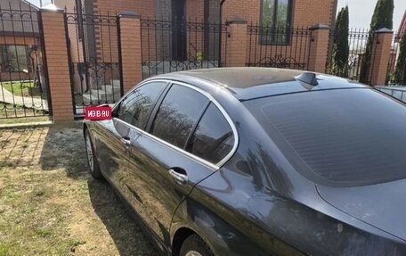 BMW 5 серия, 2011 год, 950 000 рублей, 7 фотография