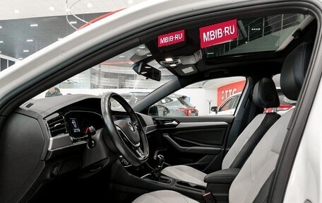 Volkswagen Jetta VII, 2020 год, 1 850 000 рублей, 16 фотография