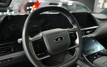 Infiniti QX80, 2024 год, 16 799 000 рублей, 14 фотография