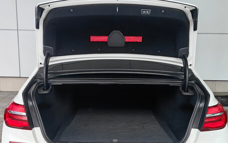 BMW 7 серия, 2016 год, 3 980 000 рублей, 12 фотография