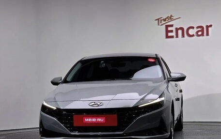Hyundai Avante, 2021 год, 1 890 000 рублей, 3 фотография