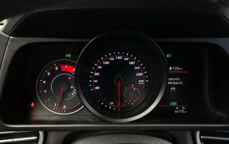 Hyundai Avante, 2021 год, 1 890 000 рублей, 8 фотография