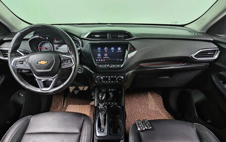 Chevrolet TrailBlazer, 2022 год, 1 990 000 рублей, 7 фотография