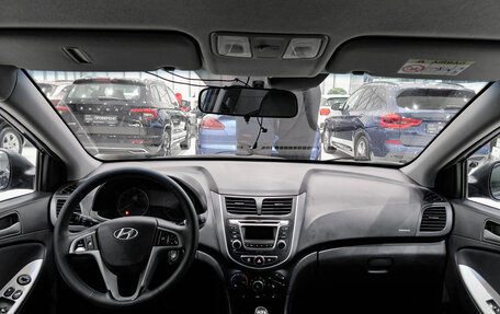 Hyundai Solaris II рестайлинг, 2014 год, 950 000 рублей, 18 фотография