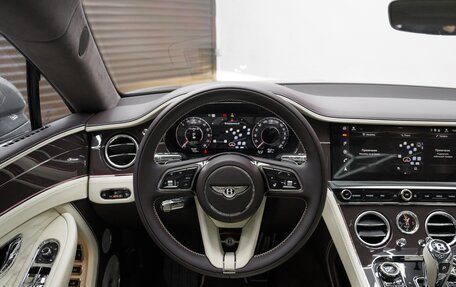 Bentley Continental GT, 2025 год, 47 500 000 рублей, 28 фотография