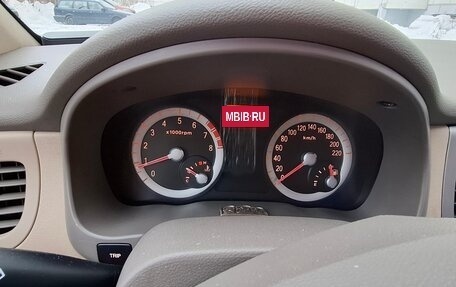 KIA Rio II, 2006 год, 800 000 рублей, 9 фотография