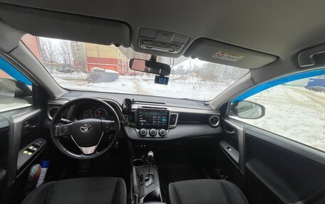 Toyota RAV4, 2013 год, 2 100 000 рублей, 2 фотография