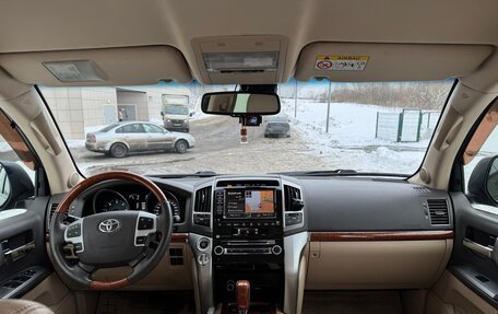 Toyota Land Cruiser 200, 2013 год, 4 100 000 рублей, 12 фотография