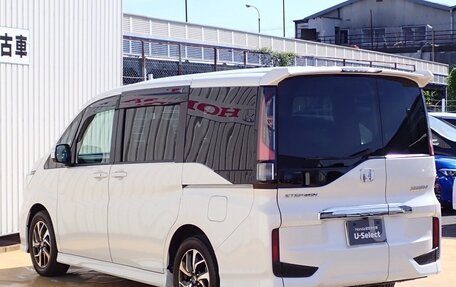 Honda Stepwgn IV, 2021 год, 2 110 000 рублей, 4 фотография