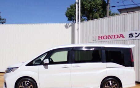 Honda Stepwgn IV, 2021 год, 2 110 000 рублей, 3 фотография