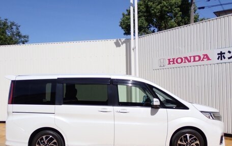 Honda Stepwgn IV, 2021 год, 2 110 000 рублей, 2 фотография