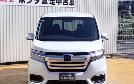 Honda Stepwgn IV, 2021 год, 2 110 000 рублей, 5 фотография