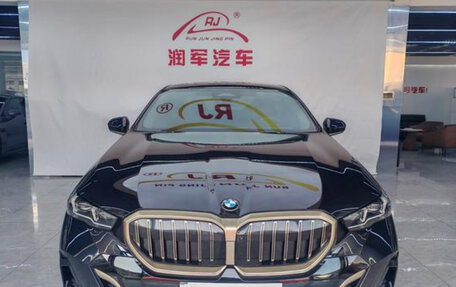 BMW 5 серия, 2024 год, 7 400 000 рублей, 2 фотография