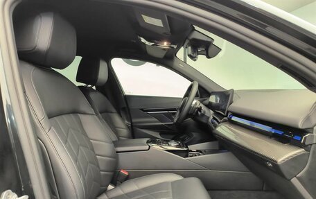 BMW 5 серия, 2025 год, 12 600 000 рублей, 8 фотография