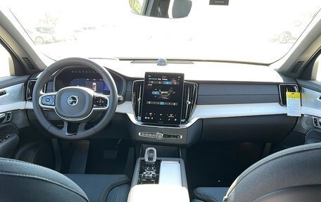 Volvo XC90 II рестайлинг, 2025 год, 10 492 000 рублей, 7 фотография