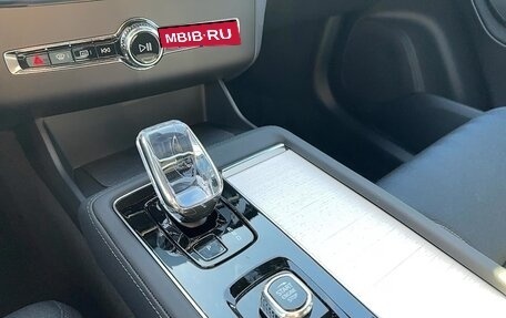 Volvo XC90 II рестайлинг, 2025 год, 10 492 000 рублей, 10 фотография