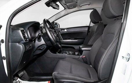 KIA Sportage IV рестайлинг, 2016 год, 2 200 000 рублей, 5 фотография