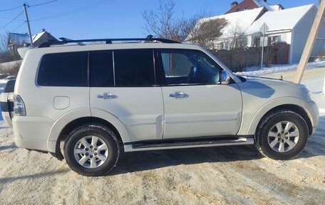 Mitsubishi Pajero IV, 2021 год, 4 100 000 рублей, 5 фотография