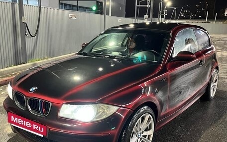 BMW 1 серия, 2009 год, 720 000 рублей, 3 фотография