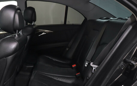 Mercedes-Benz E-Класс, 2006 год, 1 180 000 рублей, 10 фотография