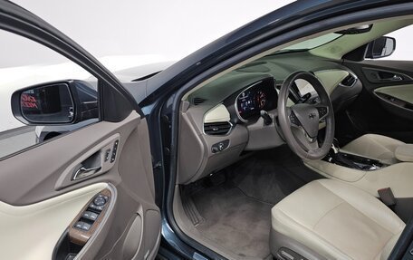 Chevrolet Malibu IX, 2022 год, 1 600 000 рублей, 10 фотография