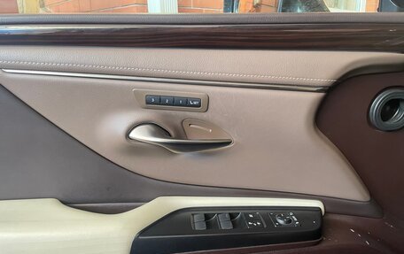 Lexus ES VII, 2018 год, 3 200 000 рублей, 4 фотография