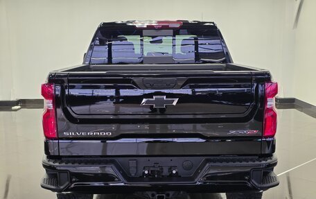 Chevrolet Silverado, 2024 год, 10 990 000 рублей, 6 фотография