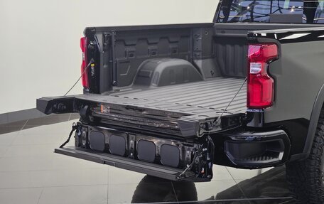 Chevrolet Silverado, 2024 год, 10 990 000 рублей, 10 фотография