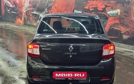 Renault Logan II, 2018 год, 899 000 рублей, 6 фотография