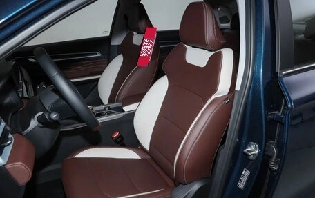 Geely Emgrand, 2025 год, 1 900 000 рублей, 15 фотография