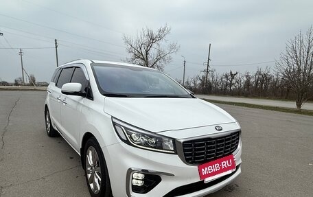 KIA Carnival III, 2020 год, 3 500 000 рублей, 6 фотография
