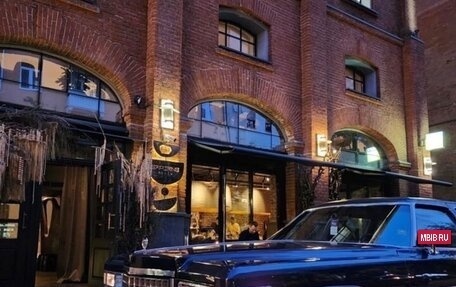 Cadillac Fleetwood 75 Series, 1976 год, 10 000 000 рублей, 10 фотография