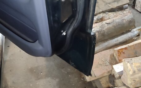 Toyota Land Cruiser Prado 90 рестайлинг, 1998 год, 1 500 000 рублей, 8 фотография