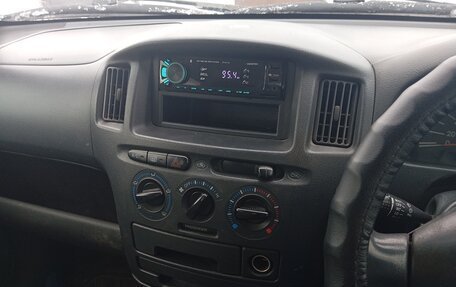 Toyota Probox I, 2002 год, 405 000 рублей, 6 фотография