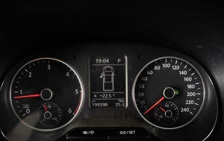 Volkswagen Amarok I рестайлинг, 2013 год, 1 649 000 рублей, 16 фотография