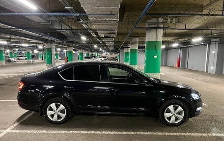 Skoda Octavia, 2018 год, 1 500 000 рублей, 8 фотография