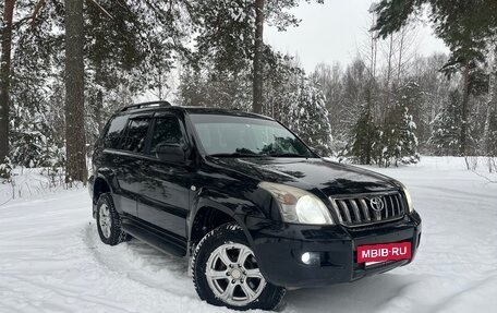Toyota Land Cruiser Prado 120 рестайлинг, 2007 год, 2 500 000 рублей, 3 фотография