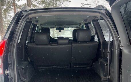 Toyota Land Cruiser Prado 120 рестайлинг, 2007 год, 2 500 000 рублей, 12 фотография