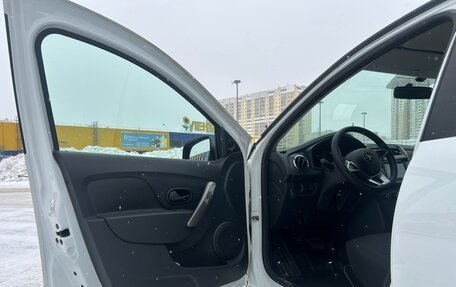 Renault Logan II, 2020 год, 1 220 000 рублей, 10 фотография