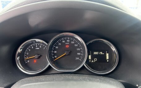 Renault Logan II, 2020 год, 1 220 000 рублей, 11 фотография