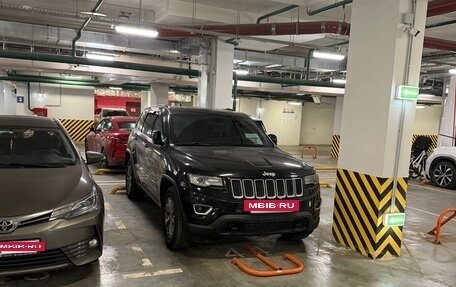 Jeep Grand Cherokee, 2013 год, 2 800 000 рублей, 2 фотография