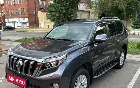 Toyota Land Cruiser Prado 150 рестайлинг 2, 2014 год, 3 890 000 рублей, 2 фотография
