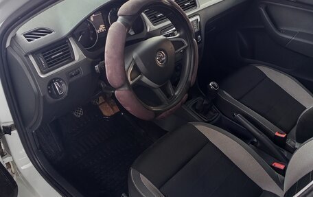 Skoda Rapid I, 2017 год, 1 100 000 рублей, 3 фотография