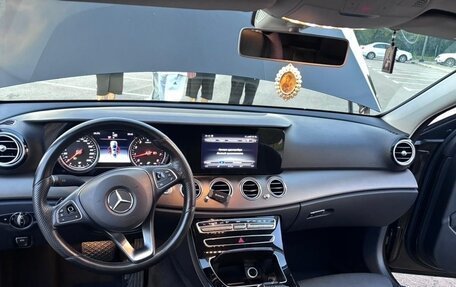 Mercedes-Benz E-Класс, 2016 год, 2 800 000 рублей, 2 фотография