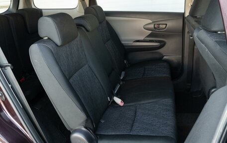 Toyota Wish II, 2011 год, 1 310 000 рублей, 10 фотография